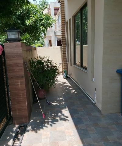 brand New 8 Marla complete house Available For Rent in reasonable price and prime location Bharia Enclave Islamabad sector N